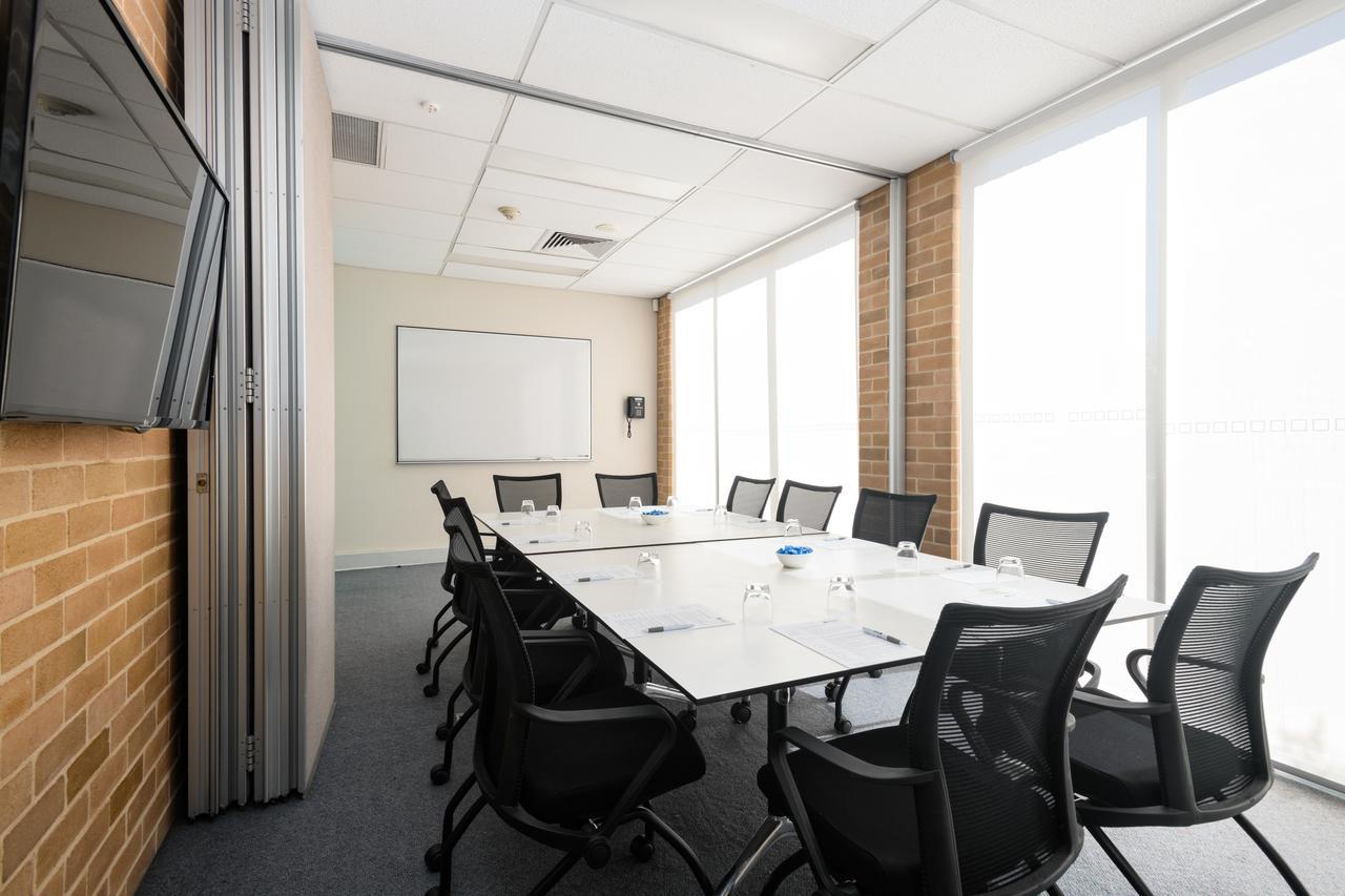 Lakeside Hotel And Conference Centre Sydney Ngoại thất bức ảnh
