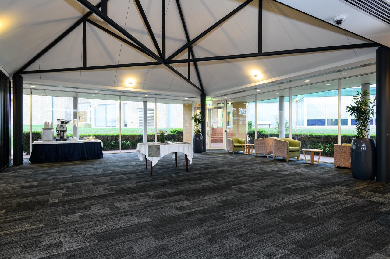 Lakeside Hotel And Conference Centre Sydney Ngoại thất bức ảnh