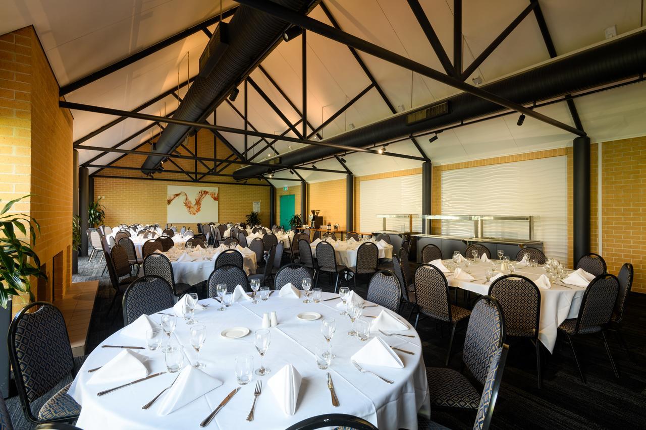 Lakeside Hotel And Conference Centre Sydney Ngoại thất bức ảnh